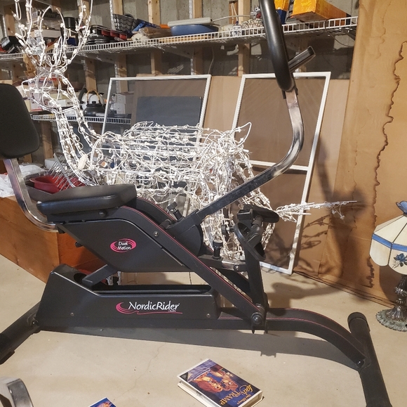 Workout machine - Picture 2 of 3